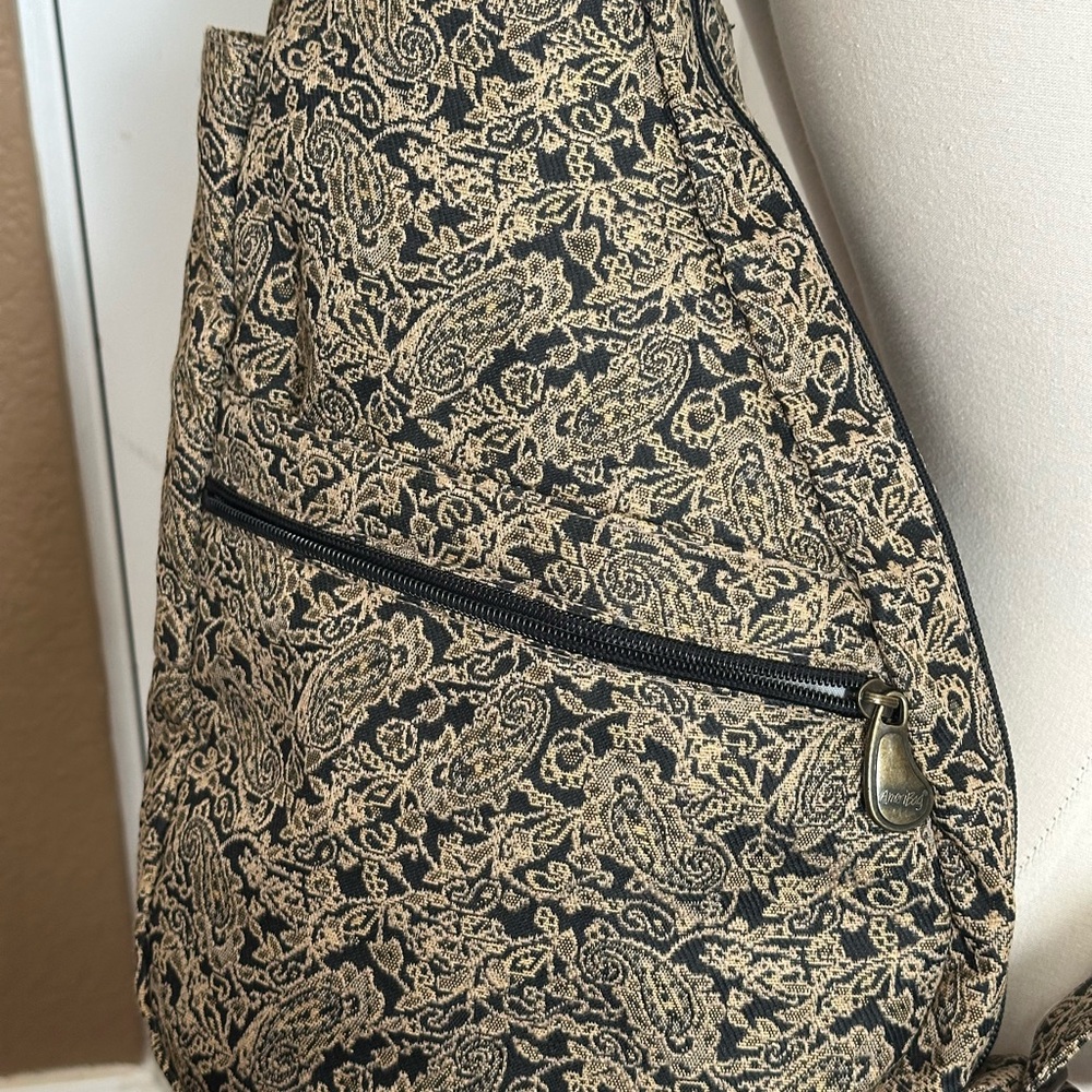 Ameribag Paisley Tapestry Sling Bag - Picture 2 of 6